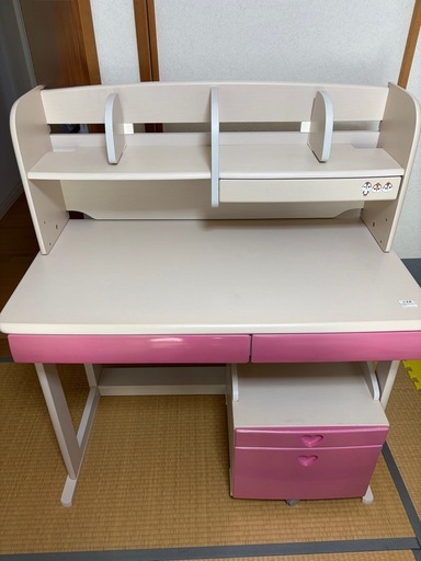 学習机 3点セット（デスク・上棚・ワゴン）ピンク×ハートが可愛い