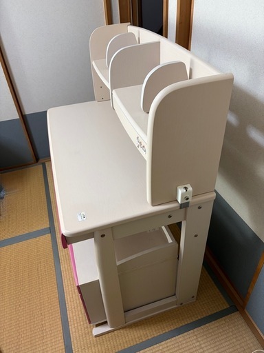 学習机 3点セット（デスク・上棚・ワゴン）ピンク×ハートが可愛いデザイン