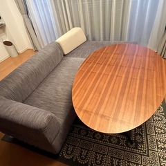 ACTUS ダイニングテーブルの画像