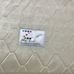 セミダブルベッドの画像