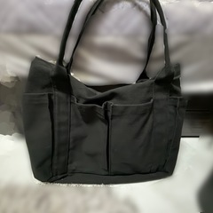 ブラック  大きめ トートバッグの画像