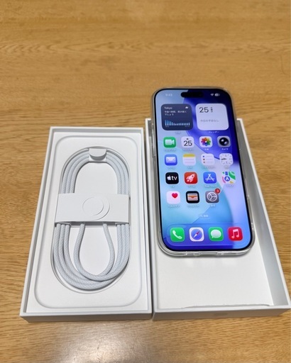 iPhone 17 256gb sim free white (フェン) 古河の携帯電話/スマホの