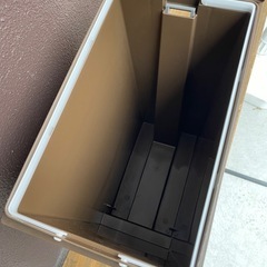 ニトリ スリムペダルペール20ℓの画像