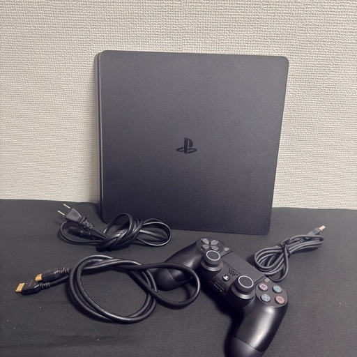 SONY PlayStation4 CUH-2100B 1TB 
