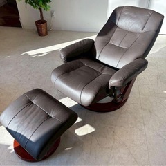 パーソナルチェア リクライニングチェア 1人掛けソファ オットマン付き 回転式の画像