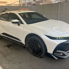 低走行！車検1年半以上！トヨタ クラウンクロスオーバーの画像