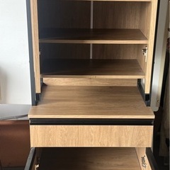 キャビネットの画像