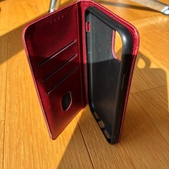 スマホ手帳型ガバーの画像