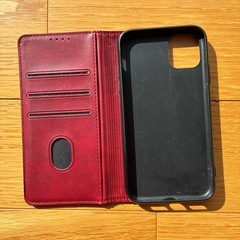 スマホ手帳型ガバーの画像