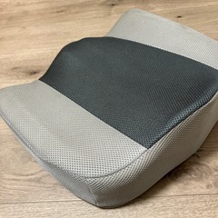 ☆腰 サポートシートクッション メッシュ  グレーの画像