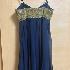 パーティドレスとワンピース3点まとめ売りの画像