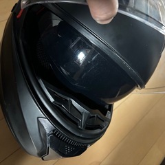 ヘルメット　サンバイザー付　値段交渉可能の画像