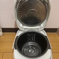 象印 IH炊飯ジャー NH-RB10 5.5合 1000円の画像