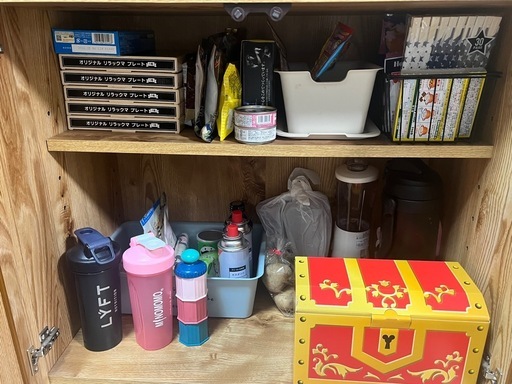 取引締切3/27の午前中まで‼️カフェ風☕️　食器棚