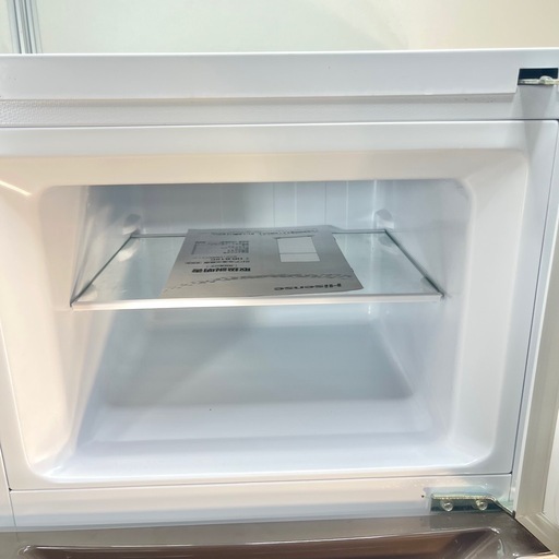 Hisence冷蔵庫120L 2022年製*棚割れあり