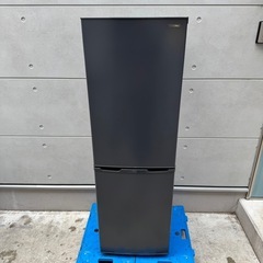 243⭐️2023年製美品★アイリスオーヤマ　冷蔵庫　大型　ブラック　黒　一人暮らしの画像