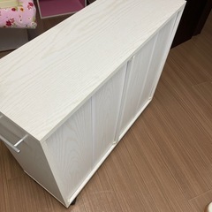 棚　　キャスター付きの画像