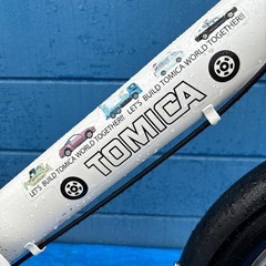 TOMICA 16インチの画像