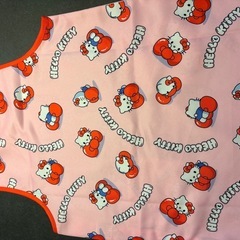 【新品未使用品タグ付き】ハローキティ エプロンの画像