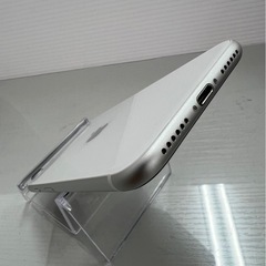 美品　iPhone SE2 64GB  ホワイト　SIMフリーの画像