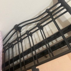 美品 ダブルサイズ アイアンベッド ブラック アンティーク調 マナベインテリアハーツ系の画像