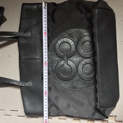 【COACH】大容量トートバッグ シグネチャー 黒 A4サイズOK【格安】の画像