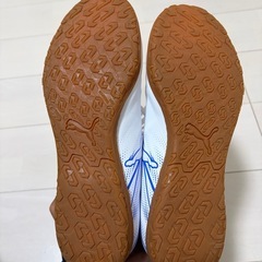 PUMA フットサルシューズ　26.0cmの画像