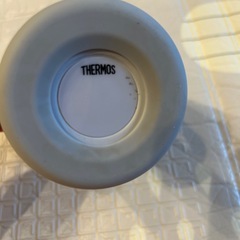 サーモス　水筒の画像