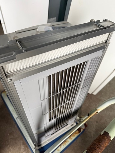 コロナCW-FA1618-WS(ｼｪﾙﾎﾜｲﾄ) ウインドエアコン 冷房専用 4～6畳用 マイナスイオン搭