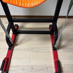 懸垂マシンの画像