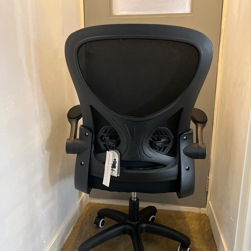 オフィスチェア 椅子 イス デスクチェア 跳ね上げ式アームレスト 通気