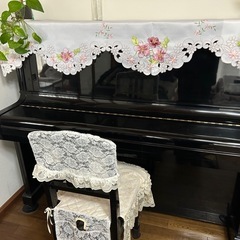 グランドピアノの画像