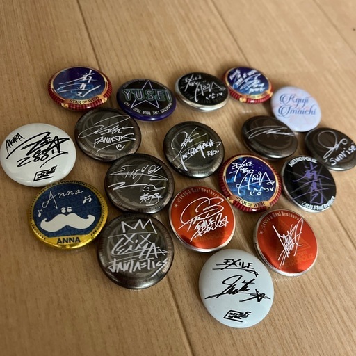 LDH サイン缶バッチ (のん) 赤池のその他の中古あげます・譲ります