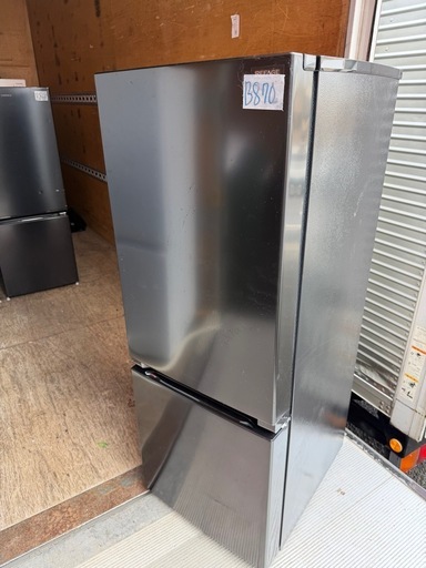NO B870?福岡市内配送設置無料✨?REFAGE YRZ-F15LK 2ドア冷蔵庫 156L 右開き ブラック 2024年