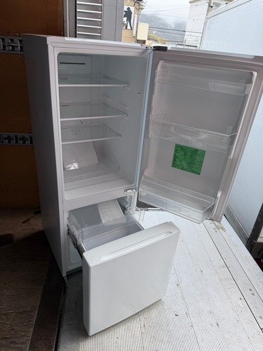 NO B871?福岡市内配送設置無料✨?ヤマダ電機製/156L/冷蔵冷凍庫/YRZ-F15J 2022年
