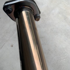 スイスポの中間ストレートの画像