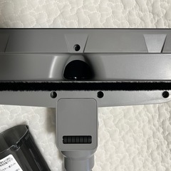 ほぼ未使用　ショップジャパン　インビクタスワン　コードレス掃除機の画像