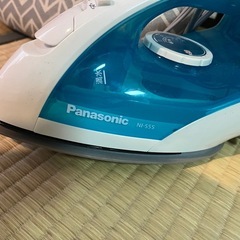 スチームアイロン　アイロン台の画像