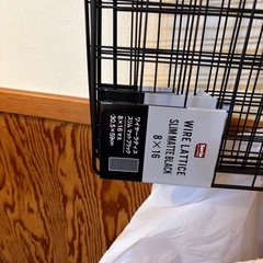 無料であげます。ワイヤーラックとT-falの画像