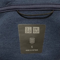 ユニクロ　ストレッチパーカー　S　中古　メンズの画像