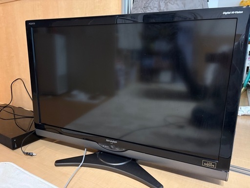 SHARP LC_40SE1 (あや) 豊四季のテレビ《液晶テレビ》の中古あげます