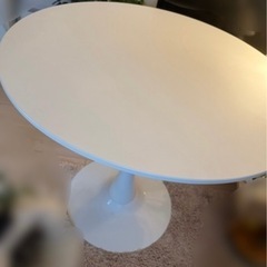 韓国インテリア　チューリップテーブルの画像