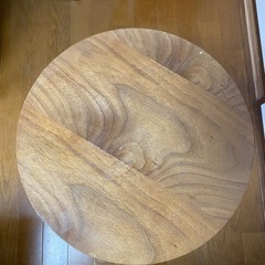 サイドテーブルの画像