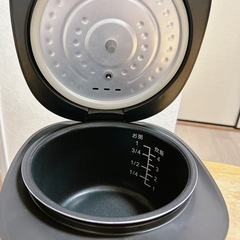 おしゃれな炊飯器【価格.com:3999円】の画像
