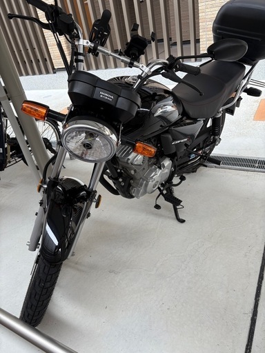 極美車⭐️cbf125t  低走行　　