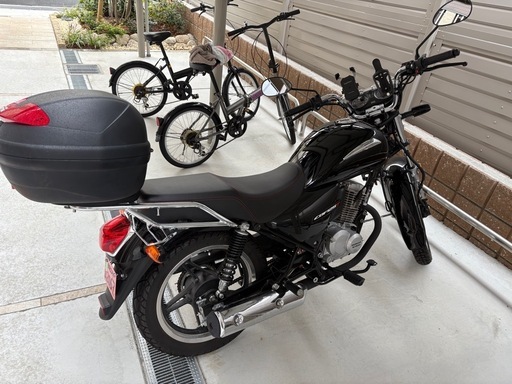 極美車⭐️cbf125t  低走行　　