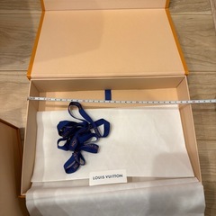 ルイヴィトン　　空箱　紙袋　まとめ売りの画像