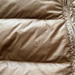 しまむらクロッシーダウンベストの画像