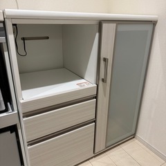 ニトリ キッチンボード／食器棚 ホワイト の画像