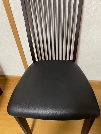 【決定、引き取り待ち】ダイニングテーブル135×80cm＋チェア4脚セット／1階搬出